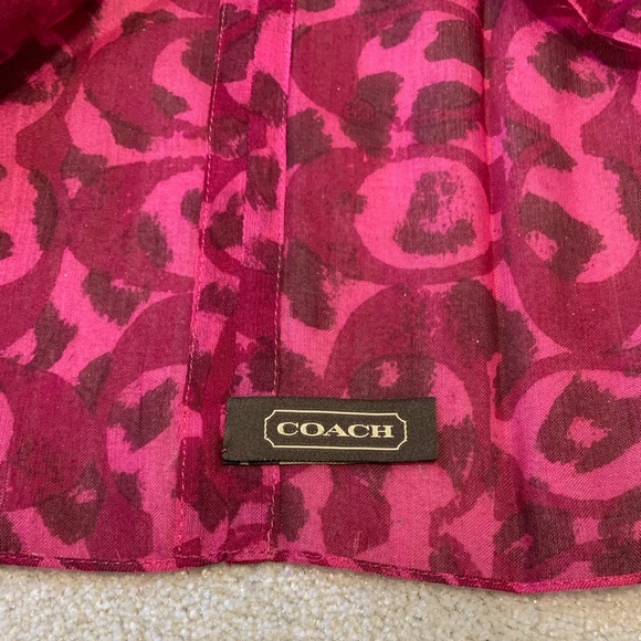 Coach Infinity Scarf - Picture 3 of 4